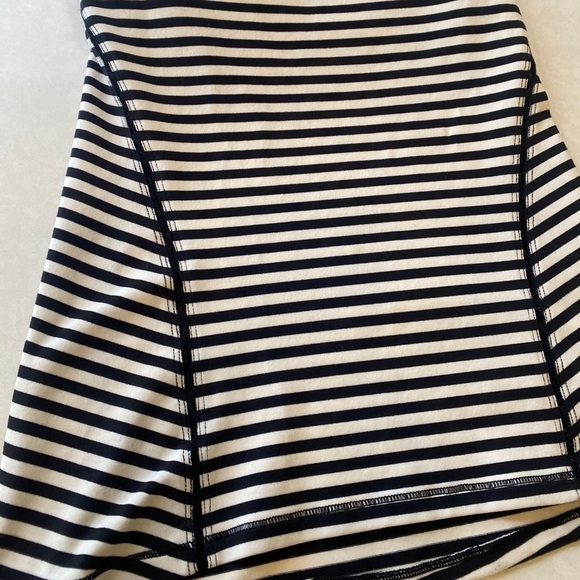 Lululemon Striped Tank Top - Picture 2 of 7